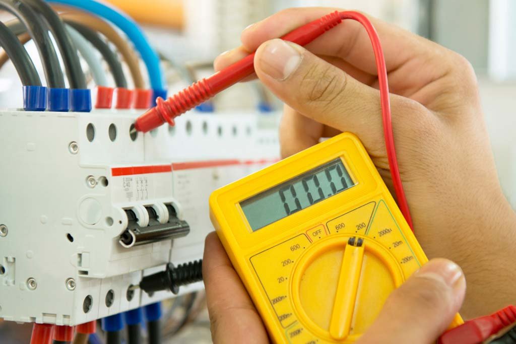Why-Off-The-Shelf-Cables-Fail-Critical-Applications